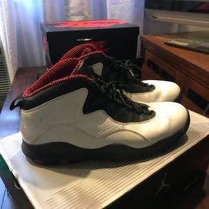 Retro 10 size 11